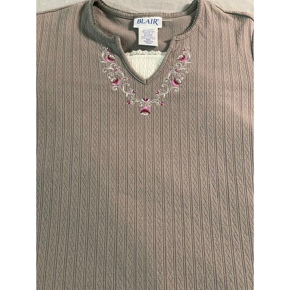 Vtg. BLAIR Top with Embroidered detail SZ Med - Picture 3 of 7